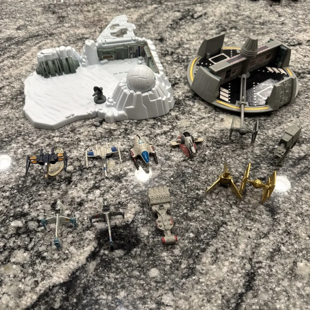 Galoob Star Wars Micro Machines The Death Star Playset 1994 Ice Planet W/ Extras